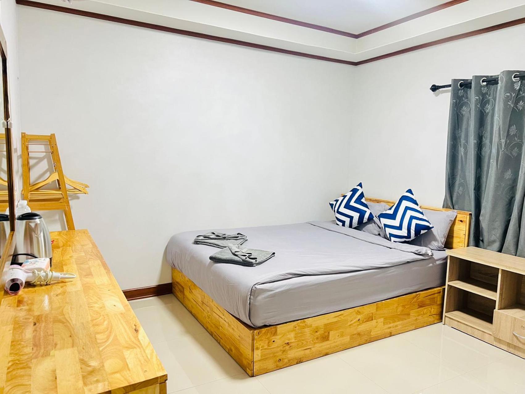 Lungwang Guest House Ban Rak Thai Esterno foto