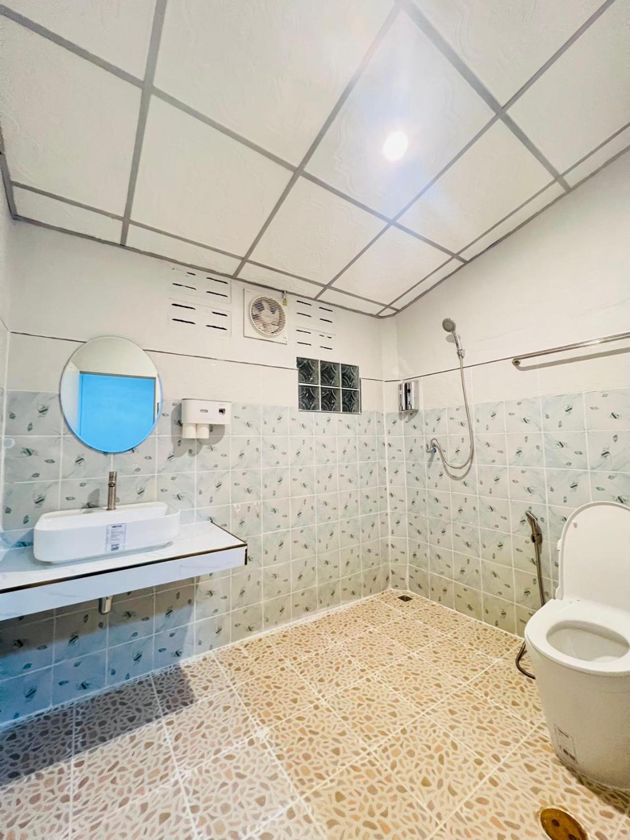Lungwang Guest House Ban Rak Thai Esterno foto
